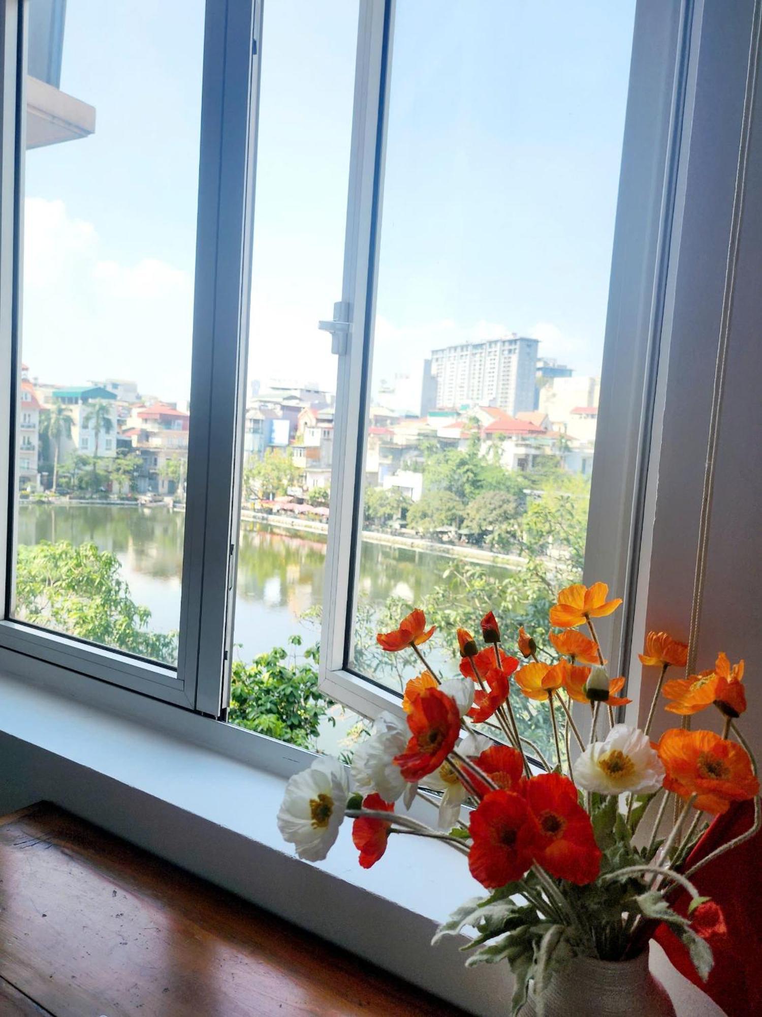 Lakeside House Hanoi Buitenkant foto