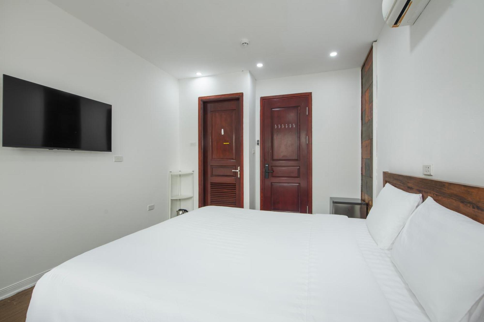 Lakeside House Hanoi Buitenkant foto